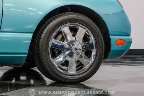 2002 Ford Thunderbird Deluxe