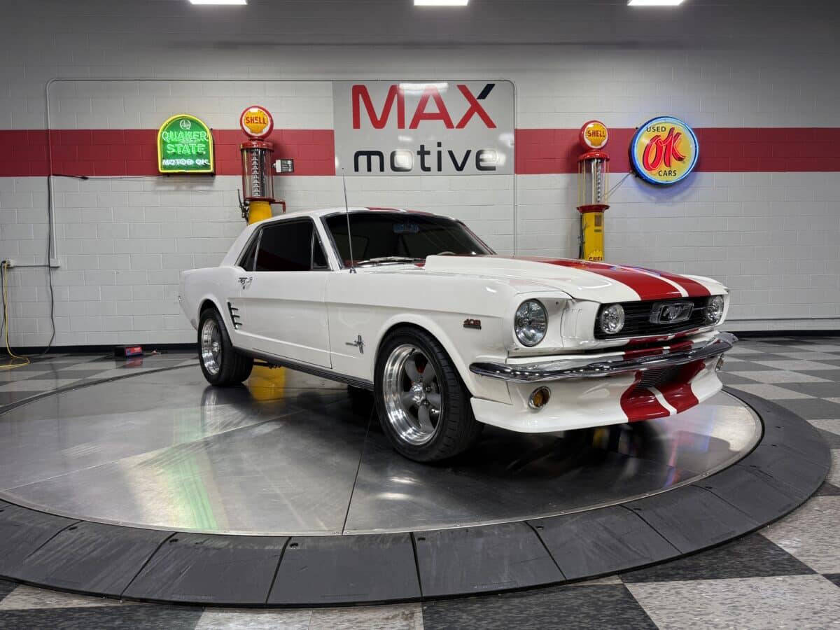 1966 Ford Mustang 47