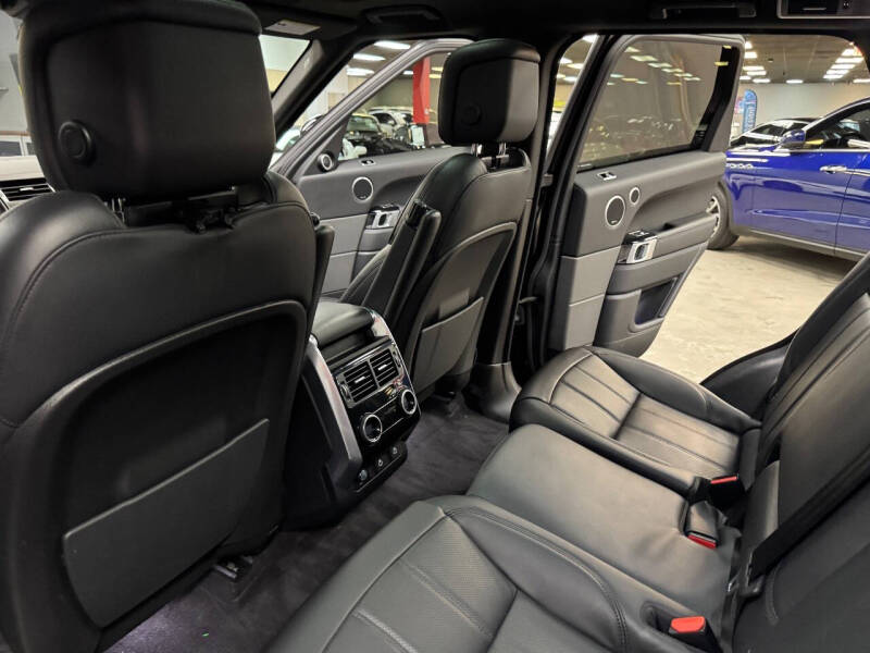 2021 Land Rover Range Rover Sport HSE Silver Edition