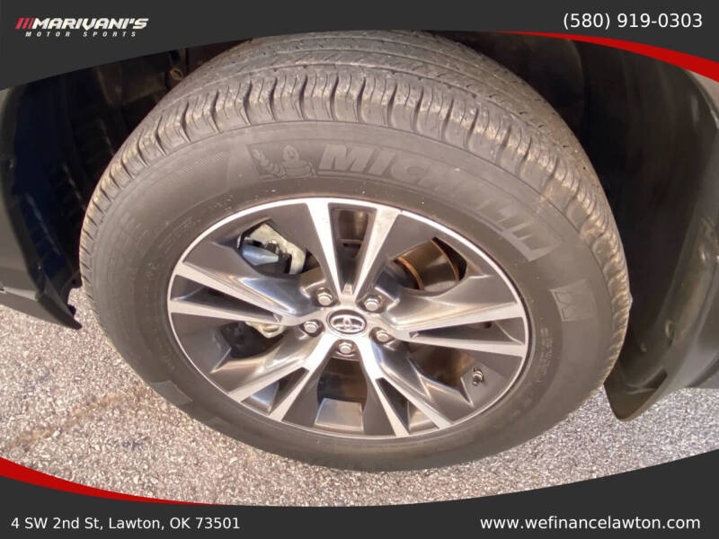 2018 Toyota Highlander LE