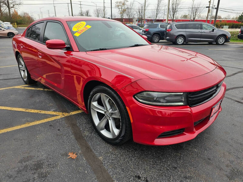 2015 Dodge Charger SXT photo 5