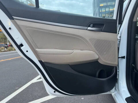 2017 Hyundai Elantra Value Edition