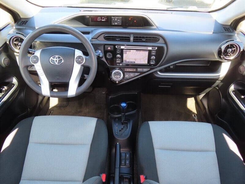 2015 Toyota Prius c Three