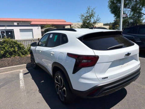 2024 Chevrolet Trax RS