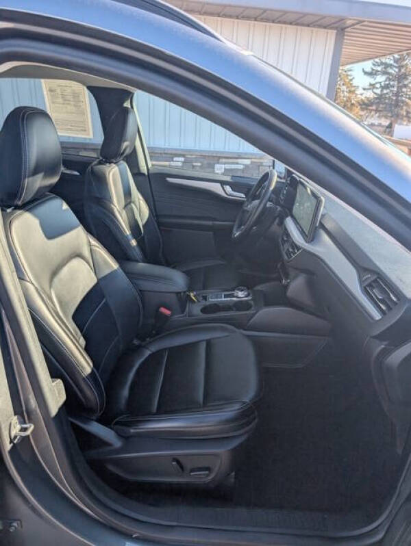 2024 Ford Escape Platinum