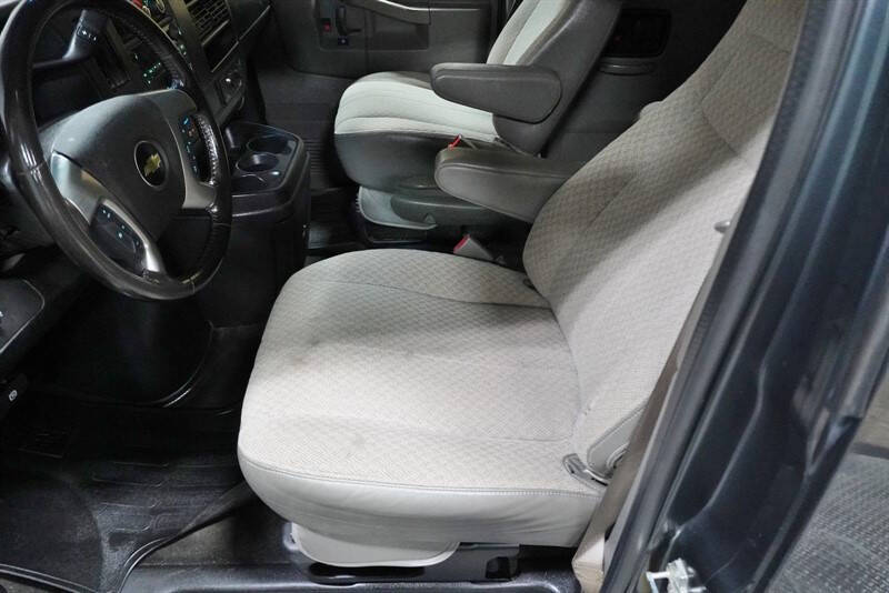 2017 Chevrolet Express LT 3500