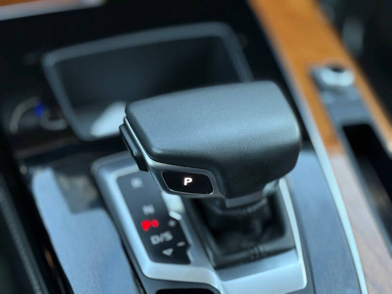 2021 Audi Q5 e quattro Premium Plus 55 TFSI