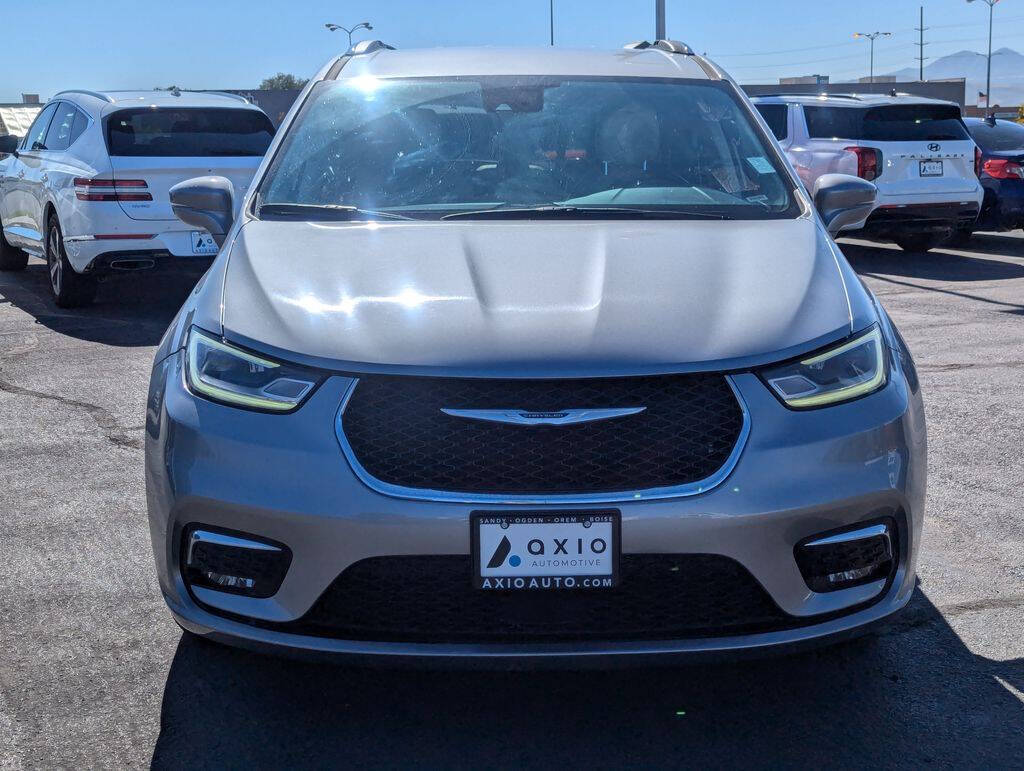 2021 Chrysler Pacifica for sale at Axio Auto Boise in Boise, ID