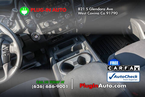 2023 Nissan Titan SV