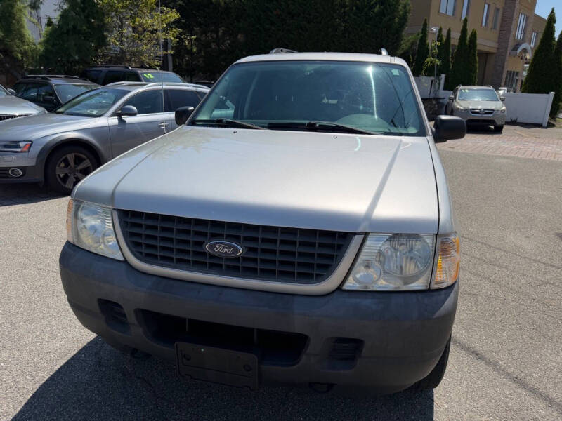 2003 Ford Explorer XLS