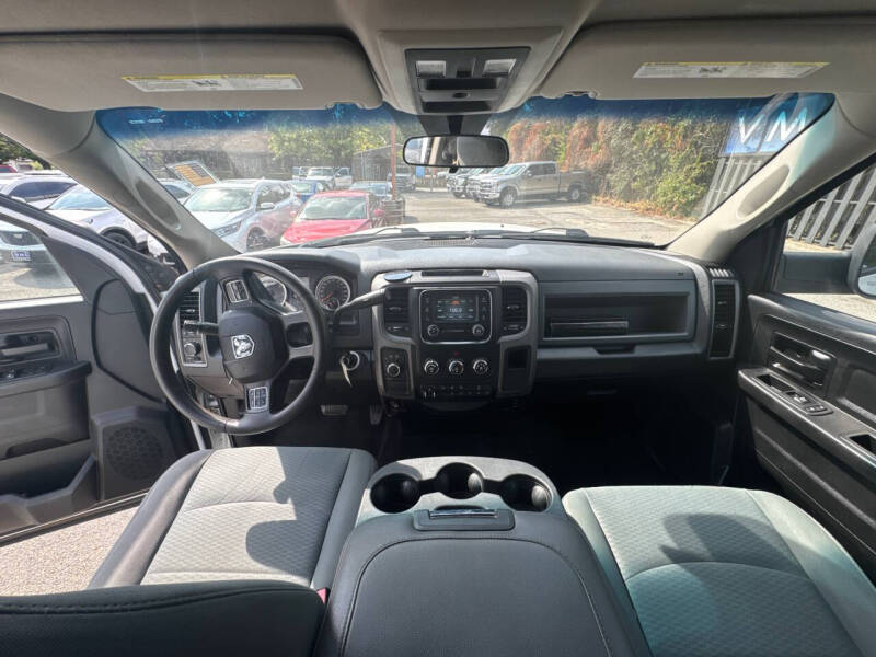 2017 RAM 2500 Tradesman