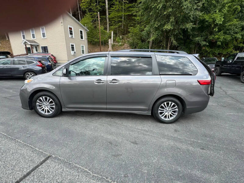 2019 Toyota Sienna