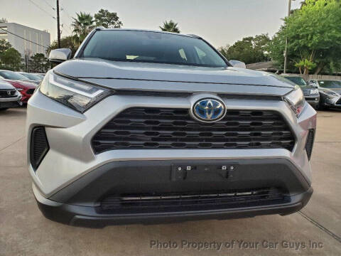 2022 Toyota RAV4 Hybrid XLE