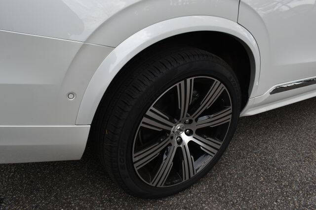 2024 Volvo XC90 Recharge T8 Plus Bright Theme 7P