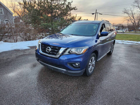 2017 Nissan Pathfinder SV