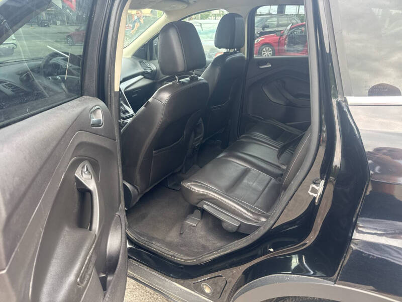 2016 Ford Escape SE