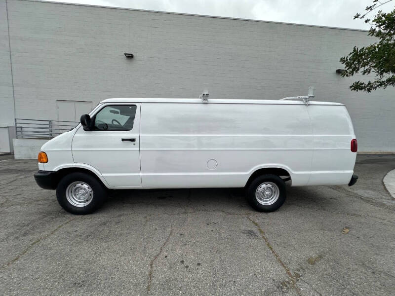 2001 Dodge Ram Van 3500