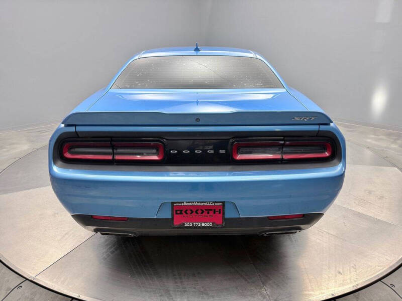 2016 Dodge Challenger SRT 392