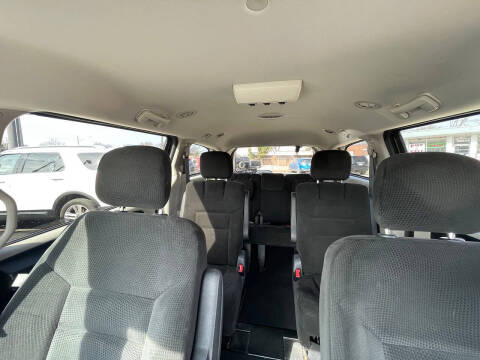 2016 Dodge Grand Caravan SE