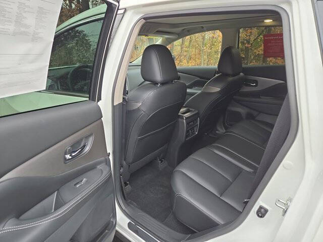 2024 Nissan Murano SL