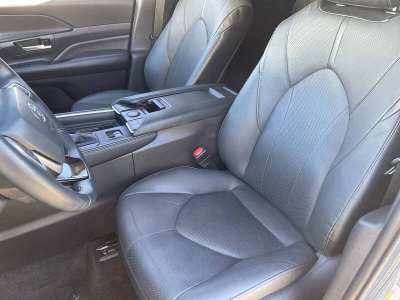 2024 Toyota Grand Highlander Hybrid Limited