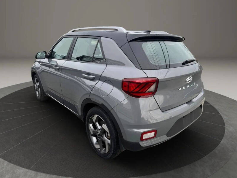 2022 Hyundai Venue Limited