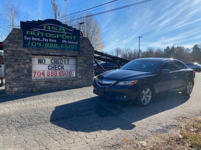 2013 Acura ILX Premium's photo