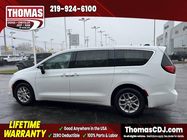 2026 Chrysler Voyager LX