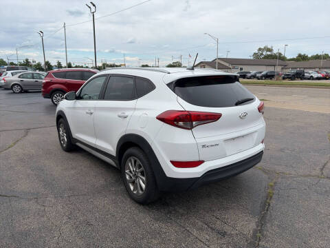 2017 Hyundai Tucson SE Plus
