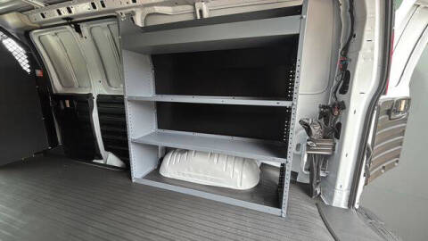 2025 Chevrolet Express 2500