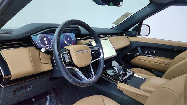 2024 Land Rover Range Rover Sport P360 SE