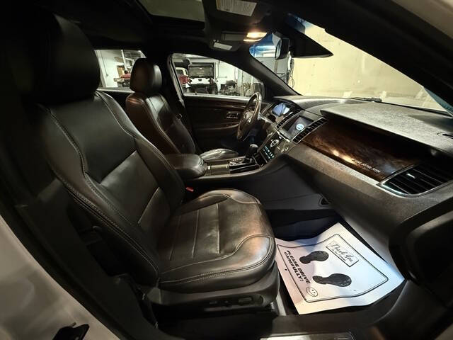 2019 Ford Taurus Limited