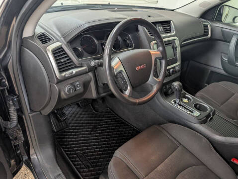2015 GMC Acadia SLE-2