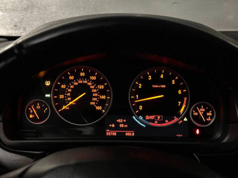 2015 BMW 5 Series 528i