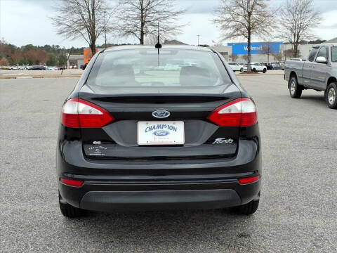 2016 Ford Fiesta SE