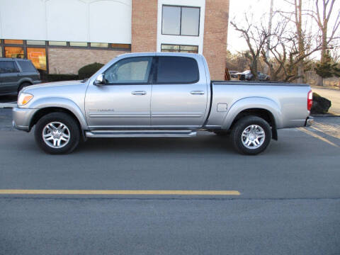 2006 Toyota Tundra for sale at Highland Park Auto Clinic and Sales in Highland Park IL