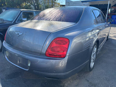2006 Bentley Continental Flying Spur