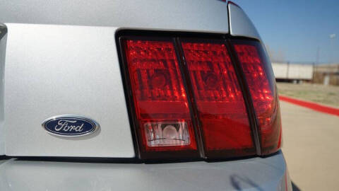 2003 Ford Mustang