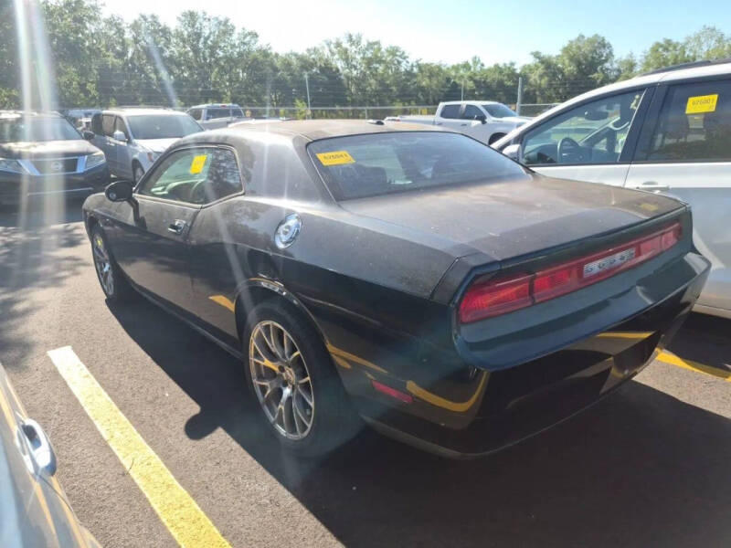 2010 Dodge Challenger SE