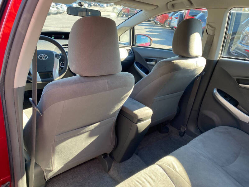 2010 Toyota Prius II