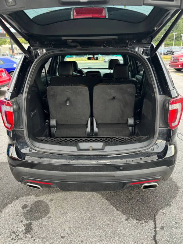 2016 Ford Explorer Sport