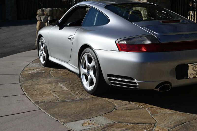 2003 Porsche 911