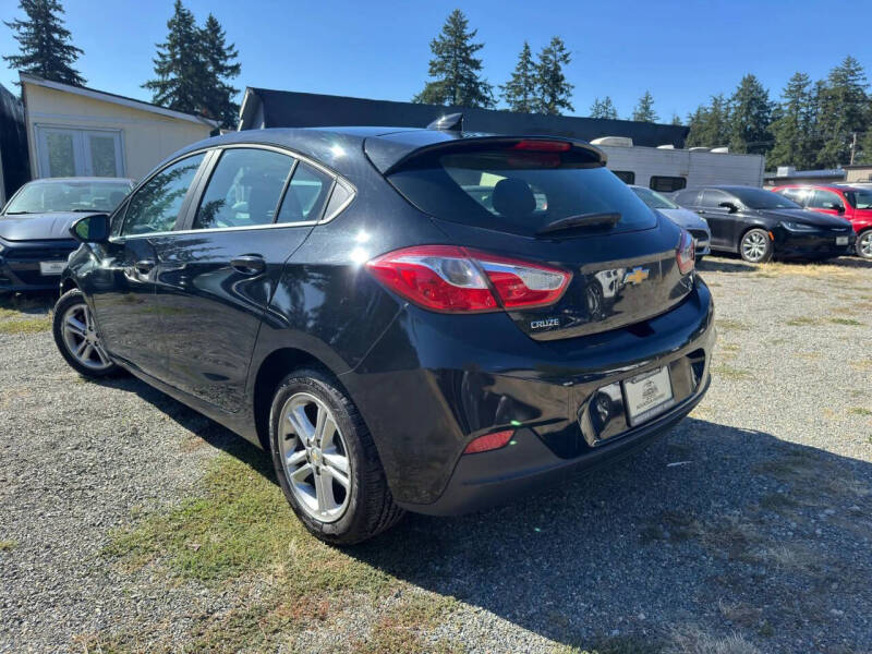 2017 Chevrolet Cruze LT Auto