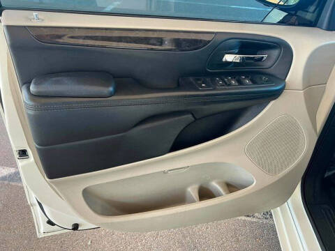 2013 Dodge Grand Caravan SE