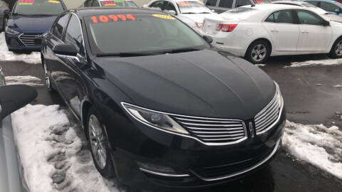 2015 Lincoln MKZ for sale at BELOW BOOK AUTO SALES in Idaho Falls ID