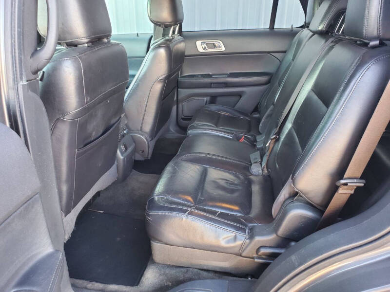 2011 Ford Explorer XLT