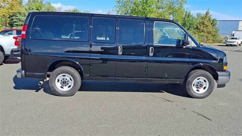 2025 GMC Savana LT 2500