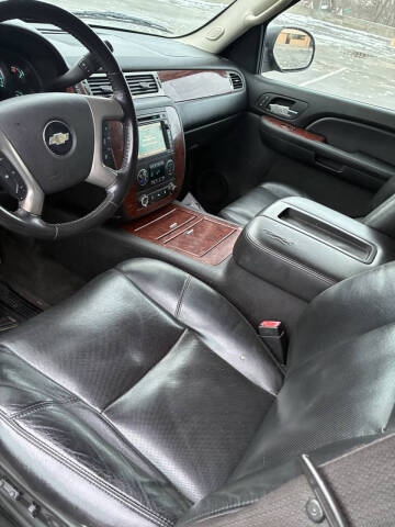 2009 Chevrolet Suburban LTZ