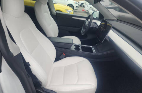 2023 Tesla Model Y Performance