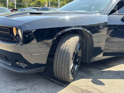 2018 Dodge Challenger SXT
